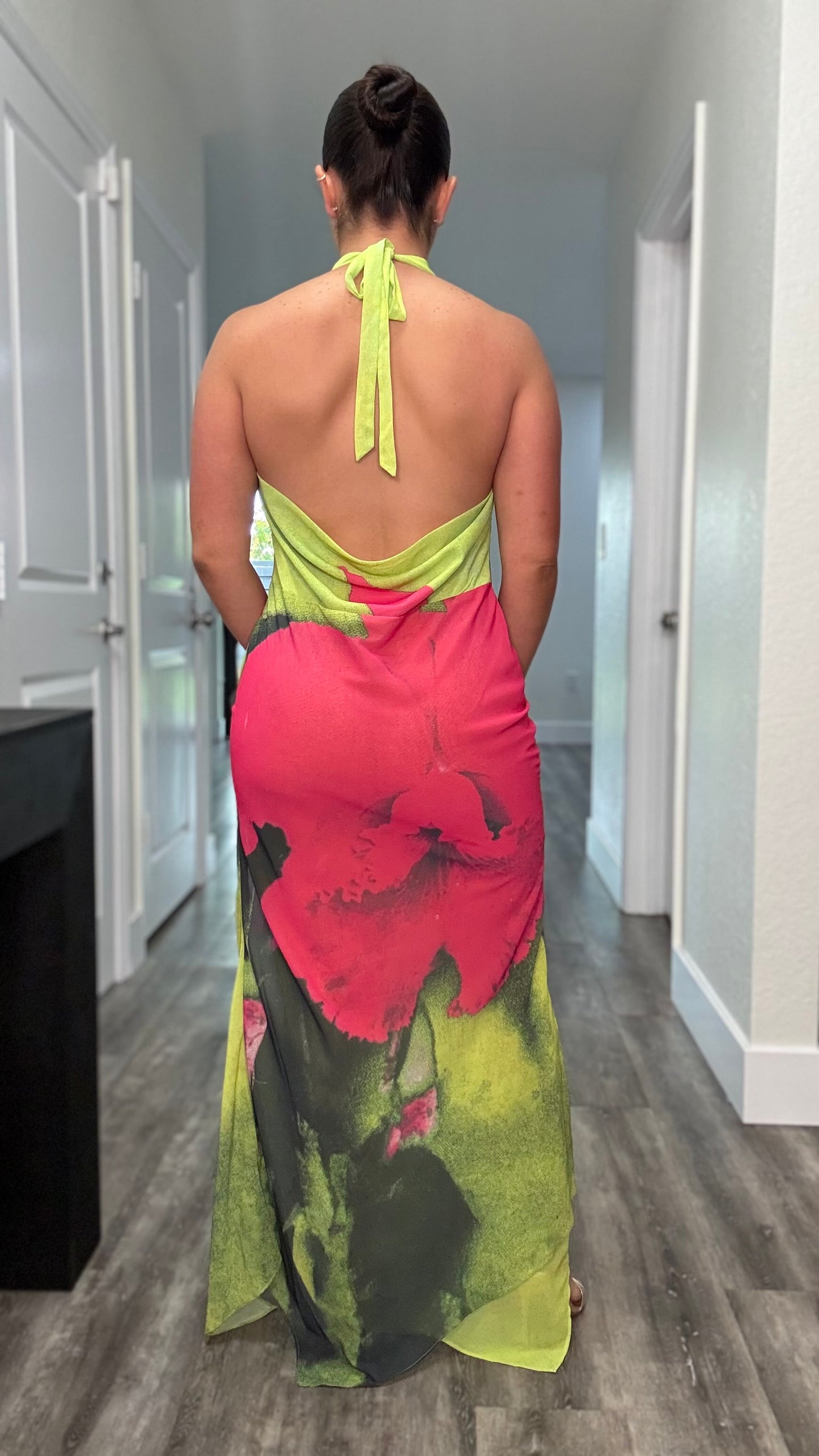 TROPICAL NIGHTS MAXI DRESS